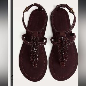 NWT - Stradivarius - Women’s Stradivarius flat sandals with rhinestones